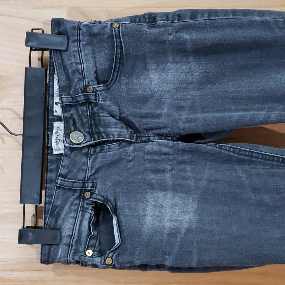 INDIGO REIN black destroyed skinny jeans - Picture 3 of 7